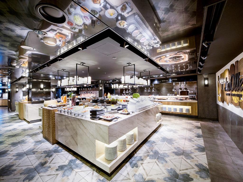 Kensington Jeju Hotel Экстерьер фото The buffet at the 1018 restaurant