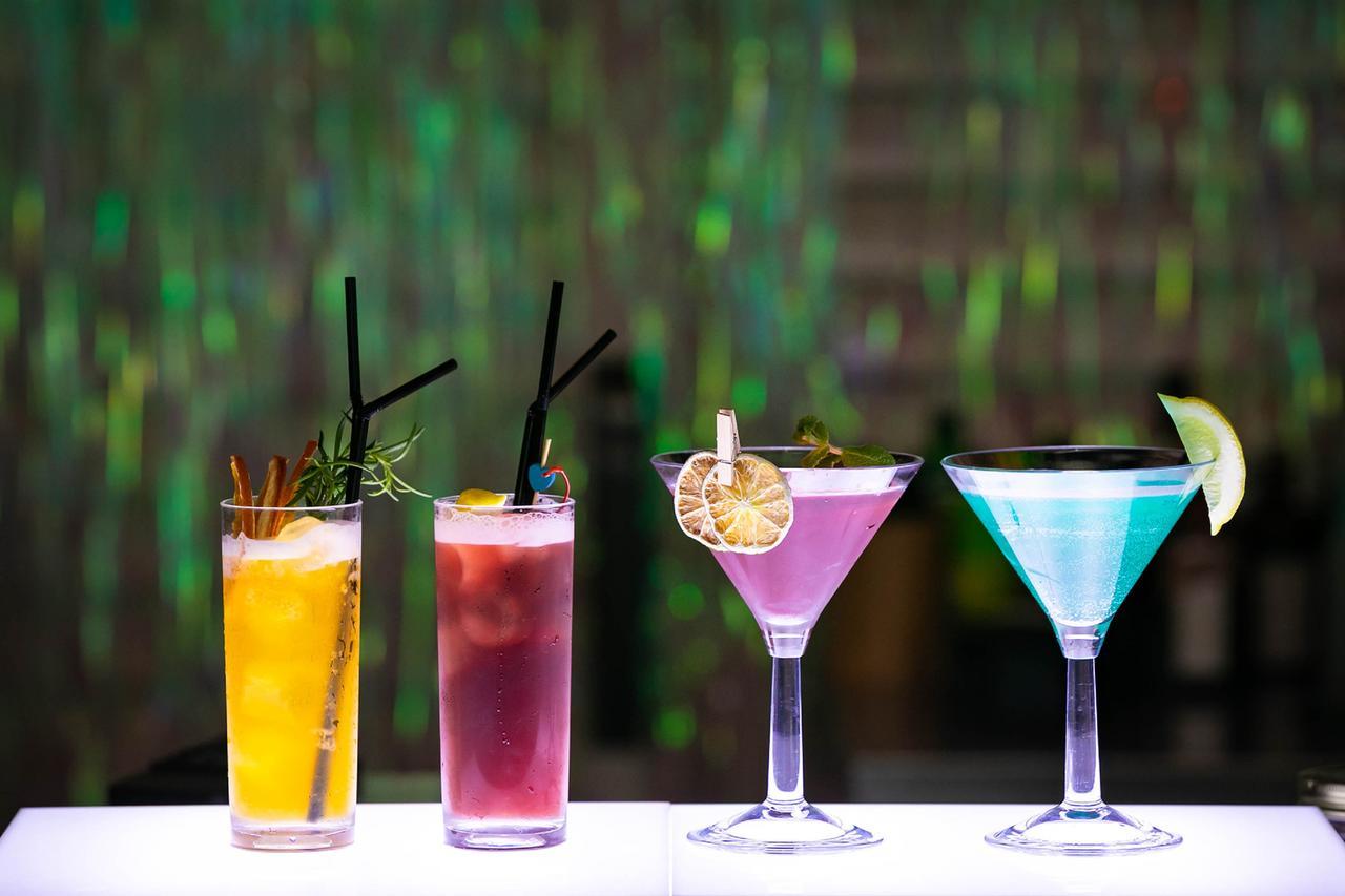 Kensington Jeju Hotel Экстерьер фото A selection of cocktails